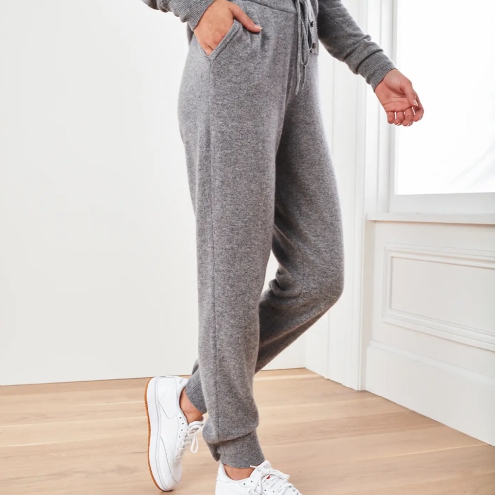 Cashmere sweatpants